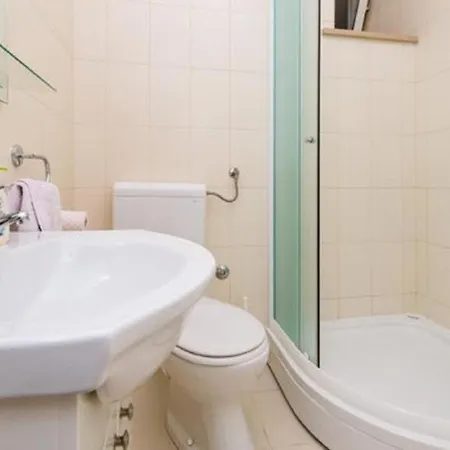 Old Town Budget Apartamento *