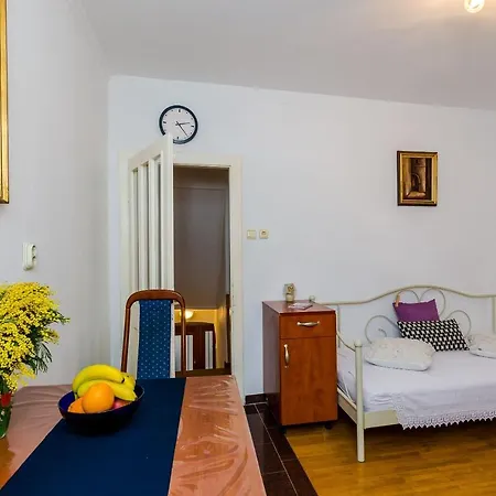 Apartamento Old Town Budget *