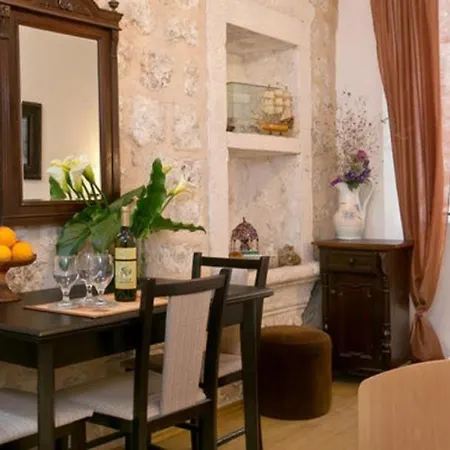 Apartamento Old Town Budget *