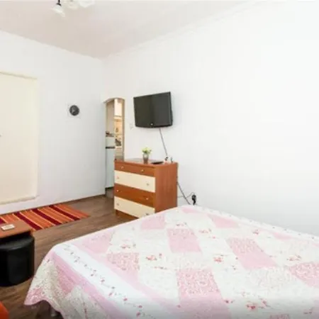 Old Town Budget Apartament Dubrownik
