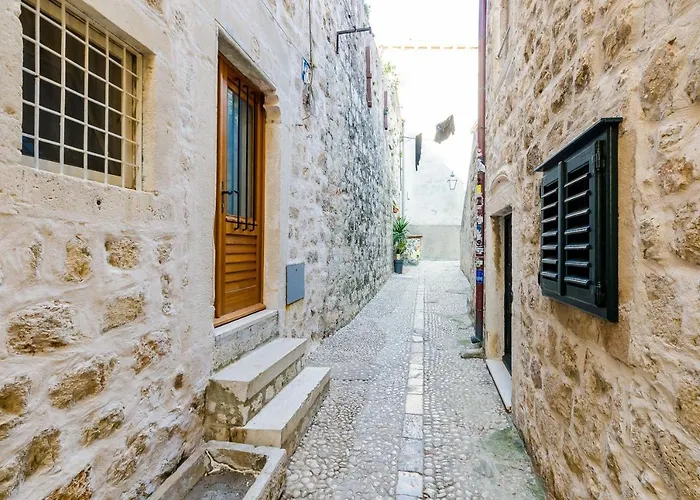 Old Town Budget 두브로브니크