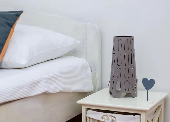 아파트 Old Town Budget