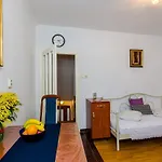 Apartman Old Town Budget *